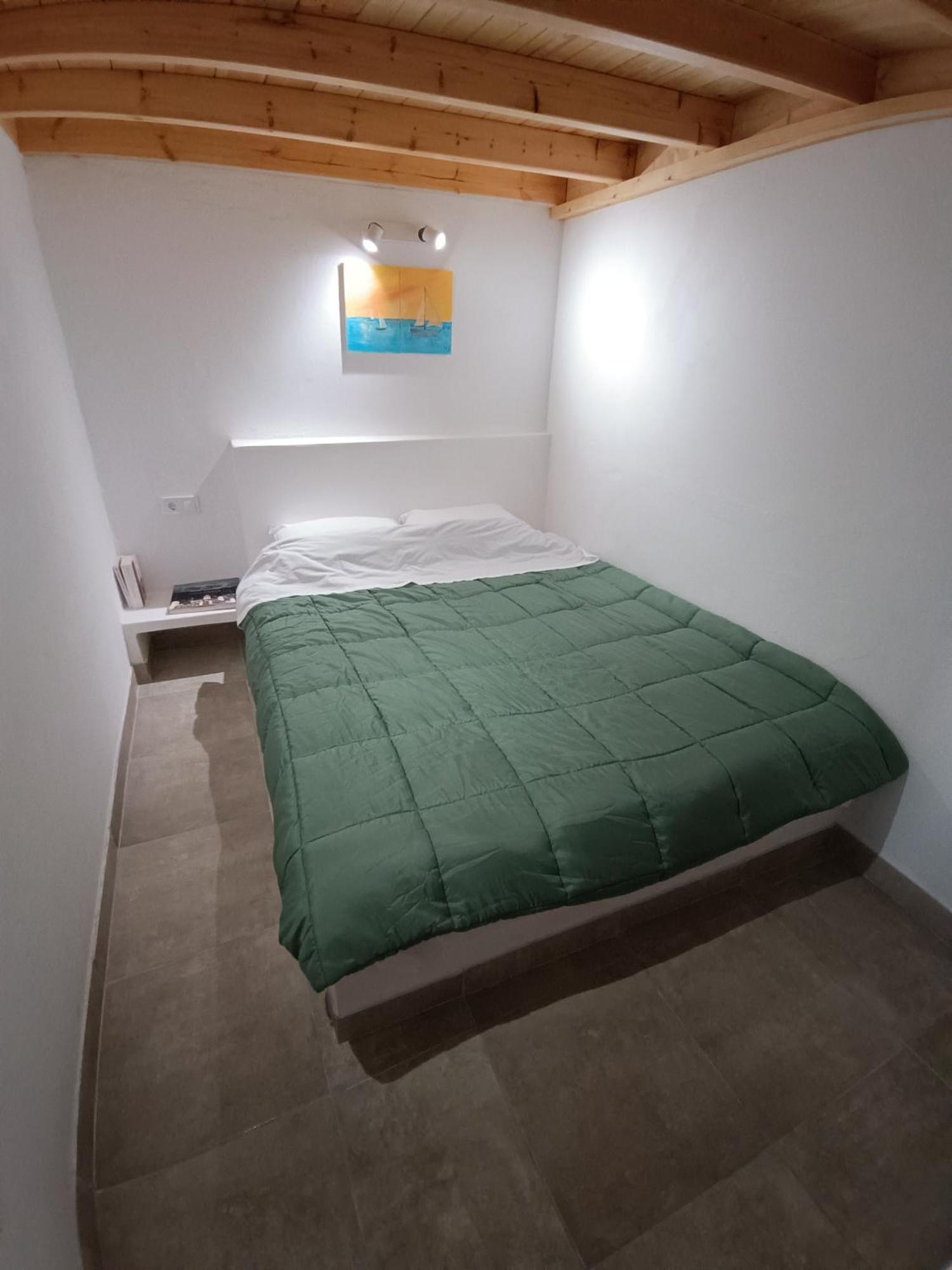 Tinos Youth Apartment Ngoại thất bức ảnh
